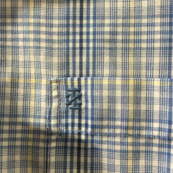 NWT Izod Woven Shirt in Perfect Condition - Picture 3 of 8